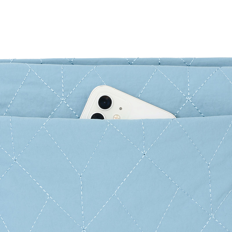 Aire Quilt Medium Sling – Lightweight Everyday Quilted Sling Bag for Women | Adjustable Strap