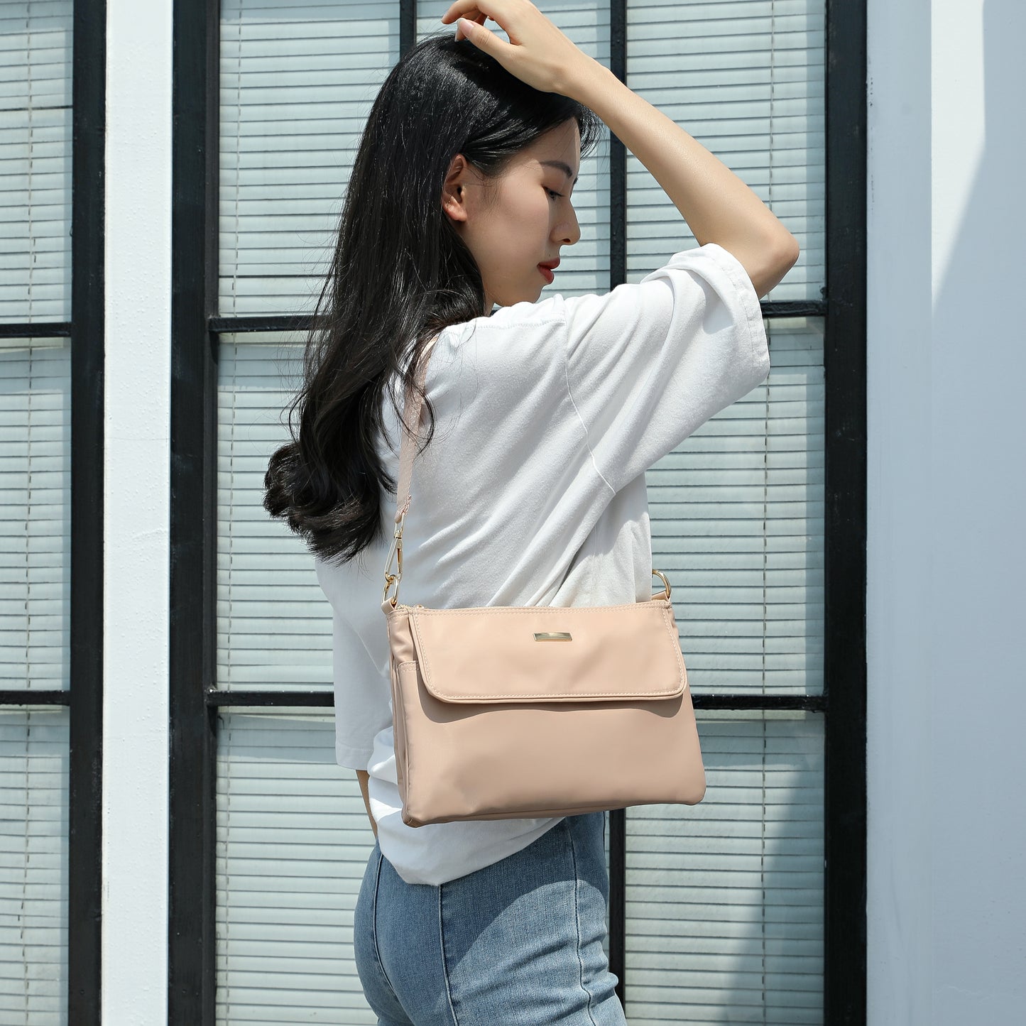 🇰🇷 BLU KOREA Compact Flap Sling