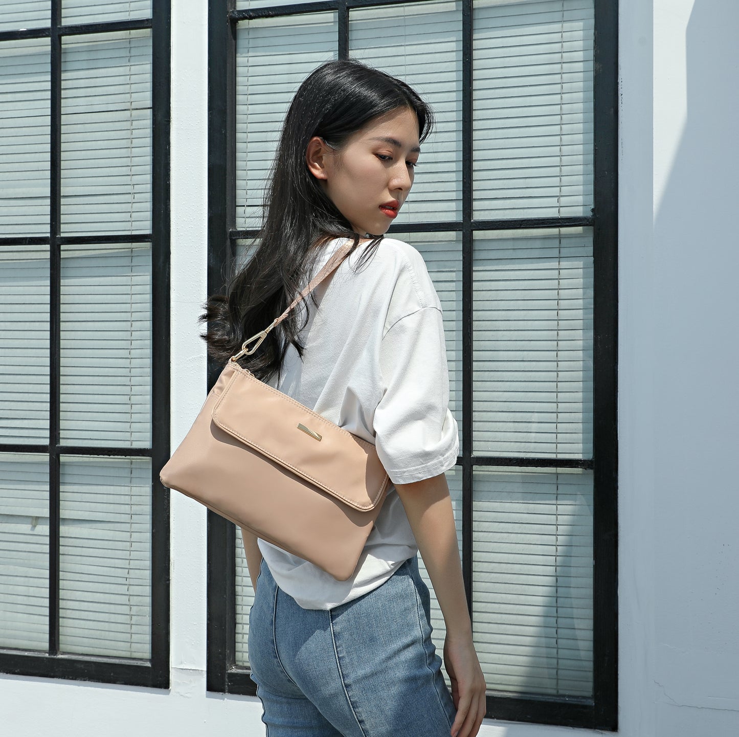 🇰🇷 BLU KOREA Compact Flap Sling